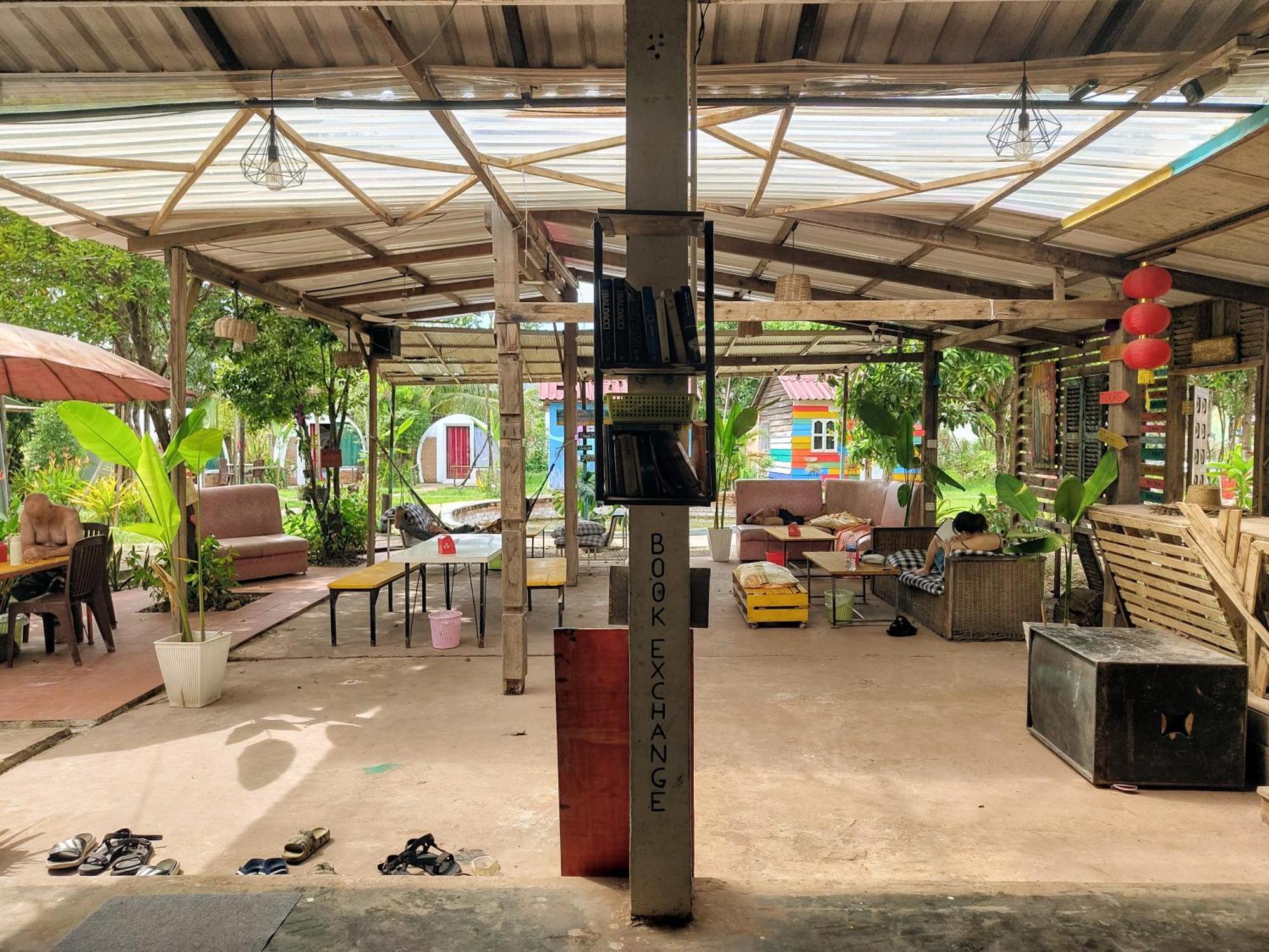 The Bear Bungalow Kampot Buitenkant foto